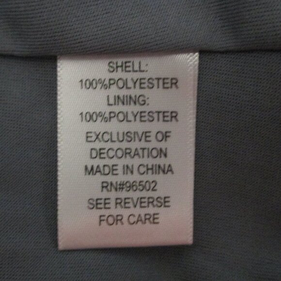 Krazy Kat top gray & light gray embroidered feminine top like new size XL - Picture 3 of 8